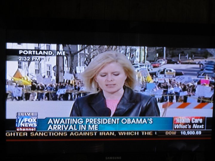 Awaiting President Obama’s Arrival In Me Funny News