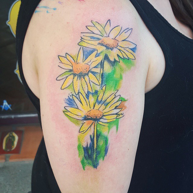 Watercolor Daisy Flowers Tattoo On Girl Right Shoulder