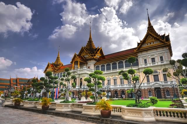 Amazing View Of Grand Palace Picture