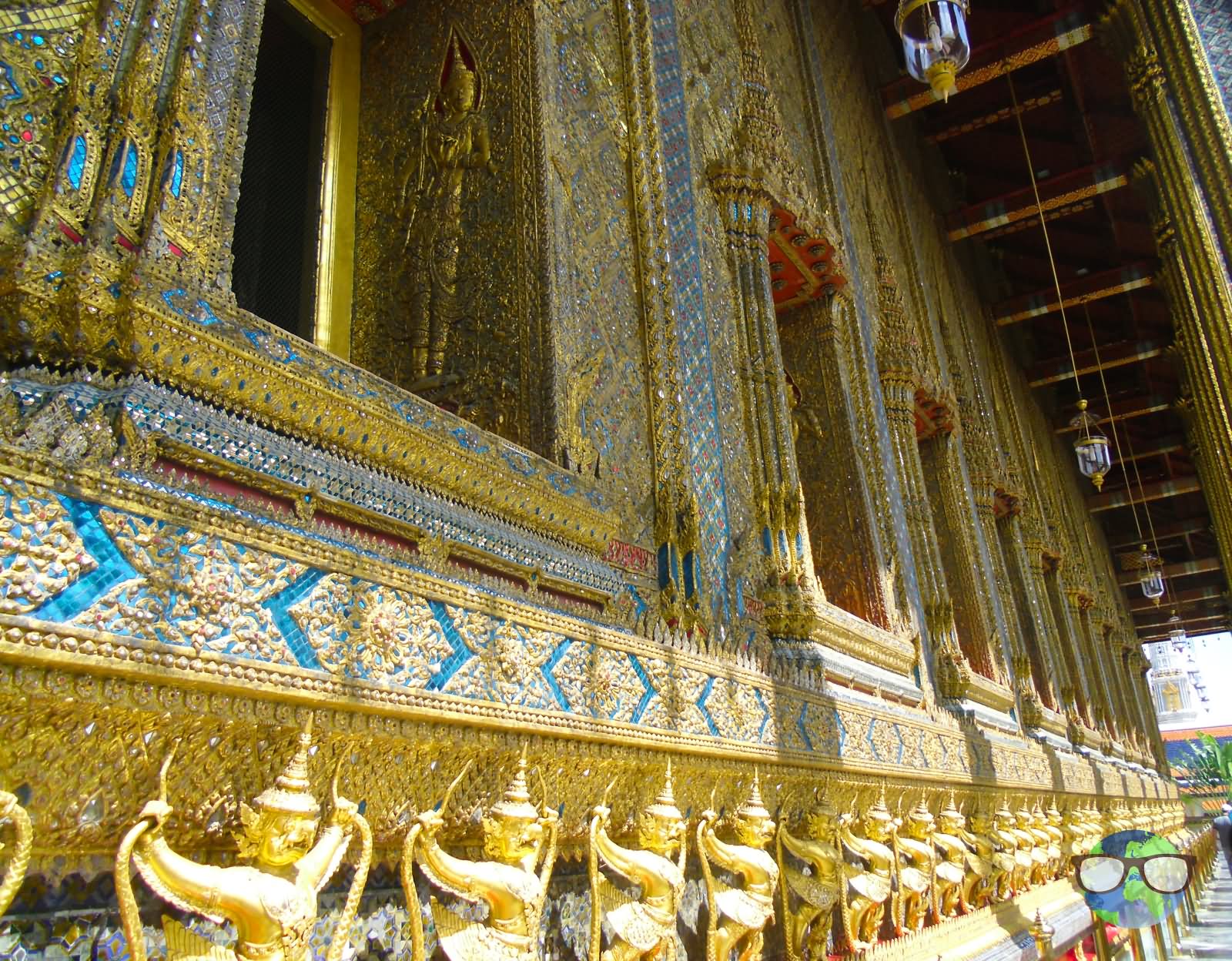 Beautiful Architecture Walls Inside Grand Palace