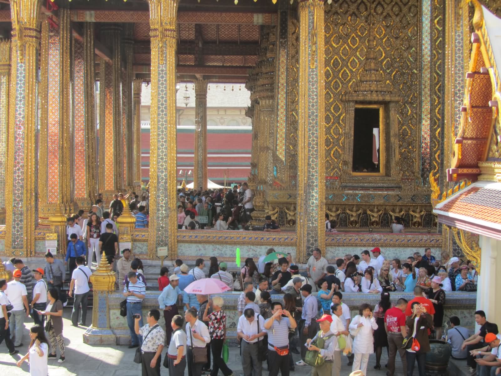 Large Number Of Devotees Inside Temple In Grand Palace