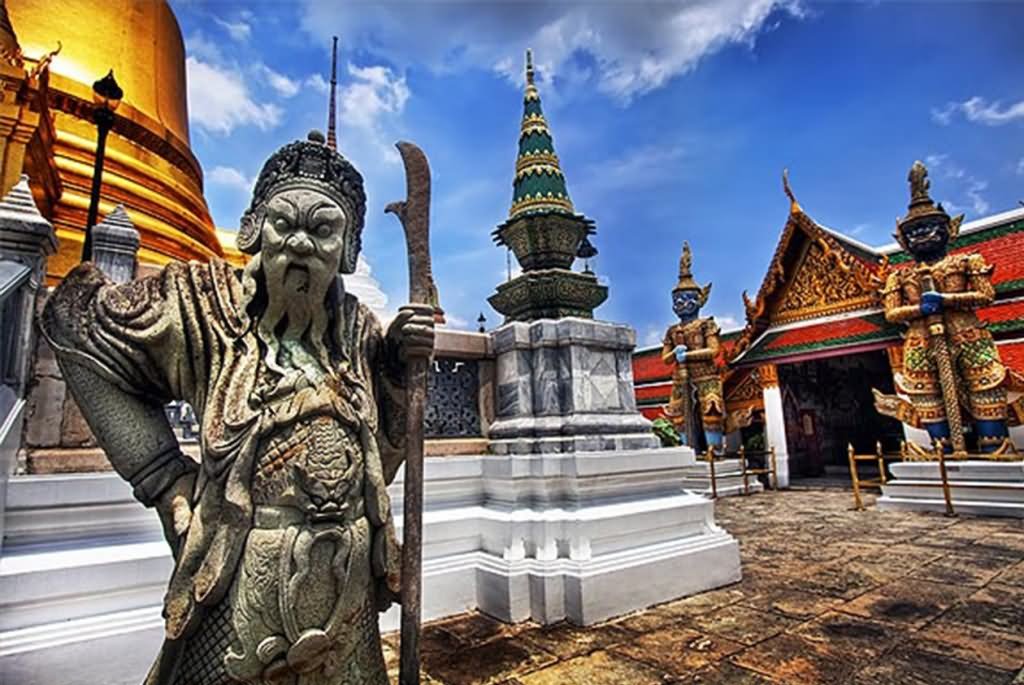 Sculptures Inside Grand Palace