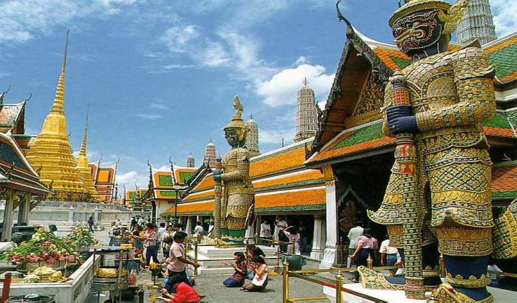 Statues Outside Emerald Buddha Temple