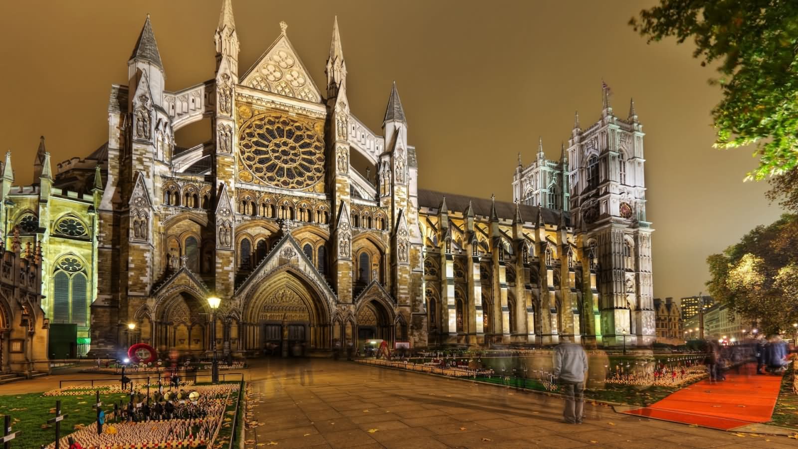 Amazing Night View Of The Westminster Abbey, London