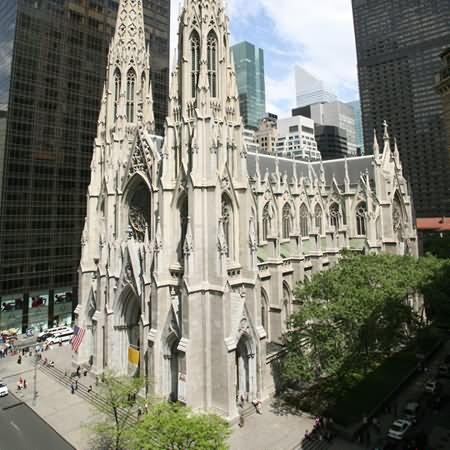 Side View Image Of St. Patrick's Cathedral