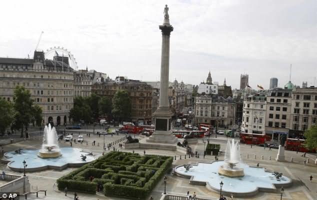 Adorable Picture Of The Trafalgar Square