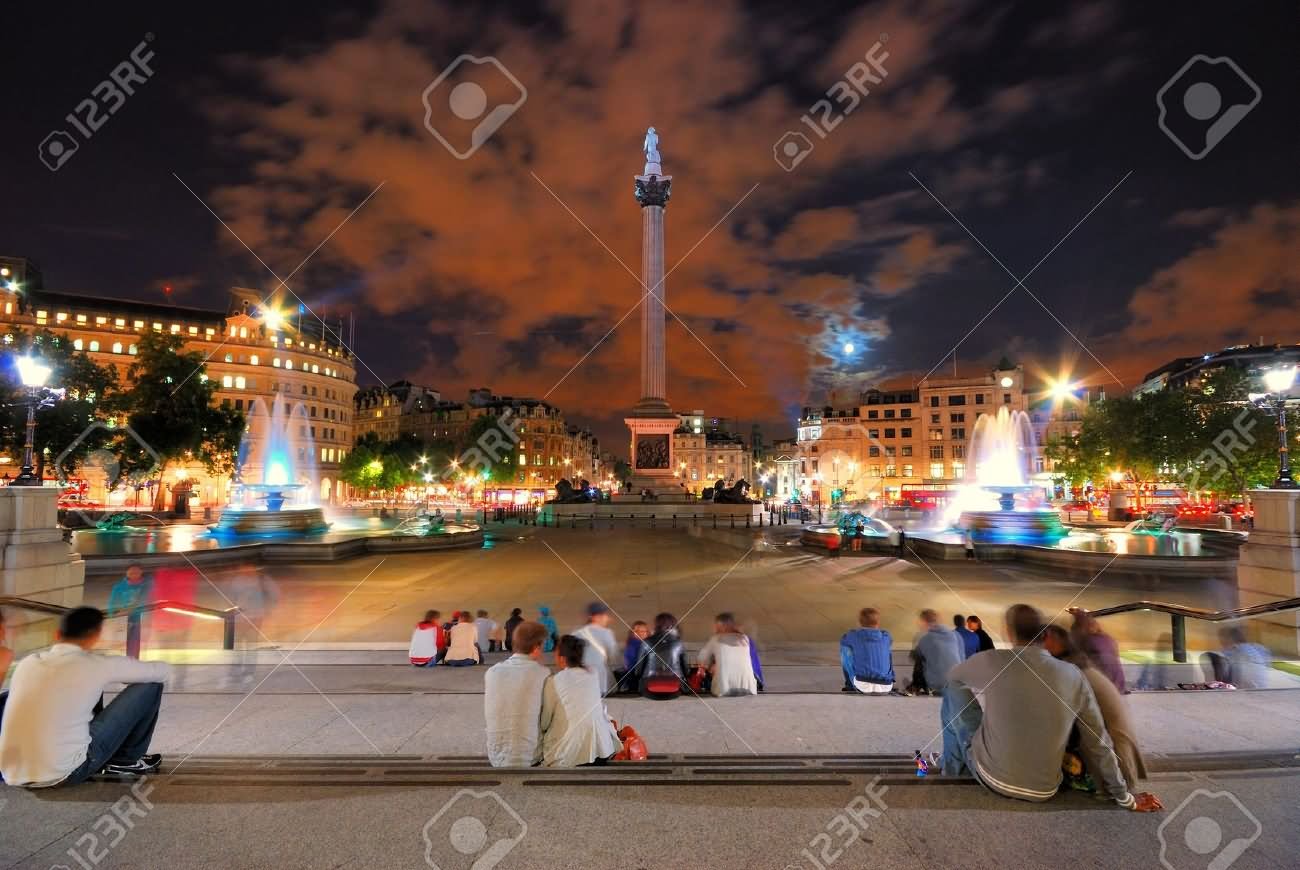 Trafalgar Square Night Time Picture