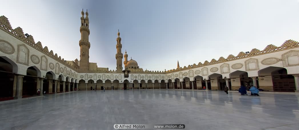 Al-Azhar Mosque Courtyard Image