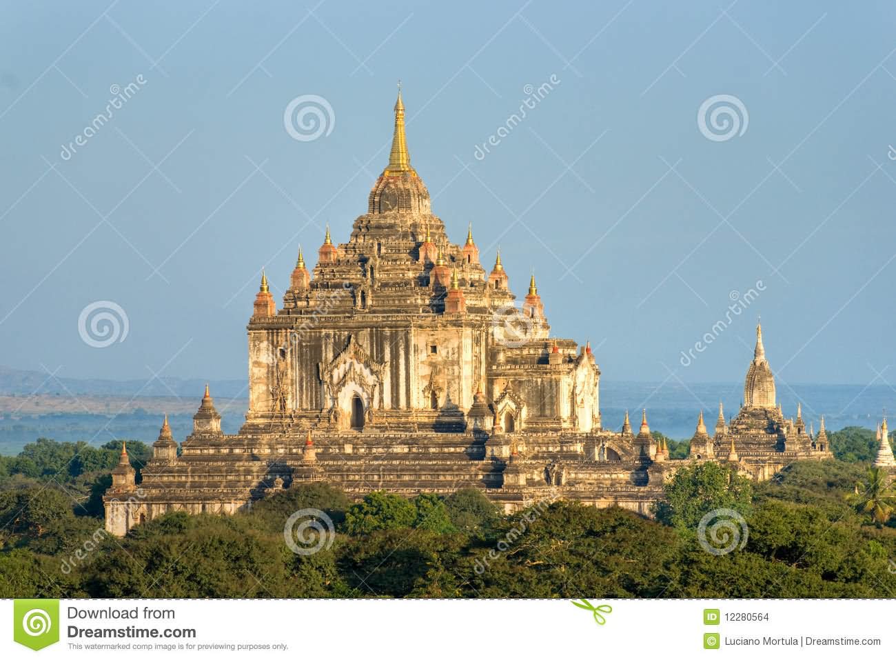 Day Time View Of The Thatbyinnyu Temple, Bagan