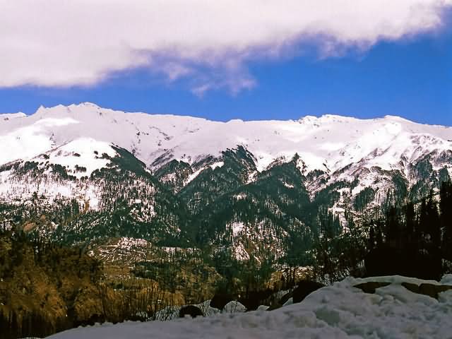 Mountains At Solang Valley Covered With Snow