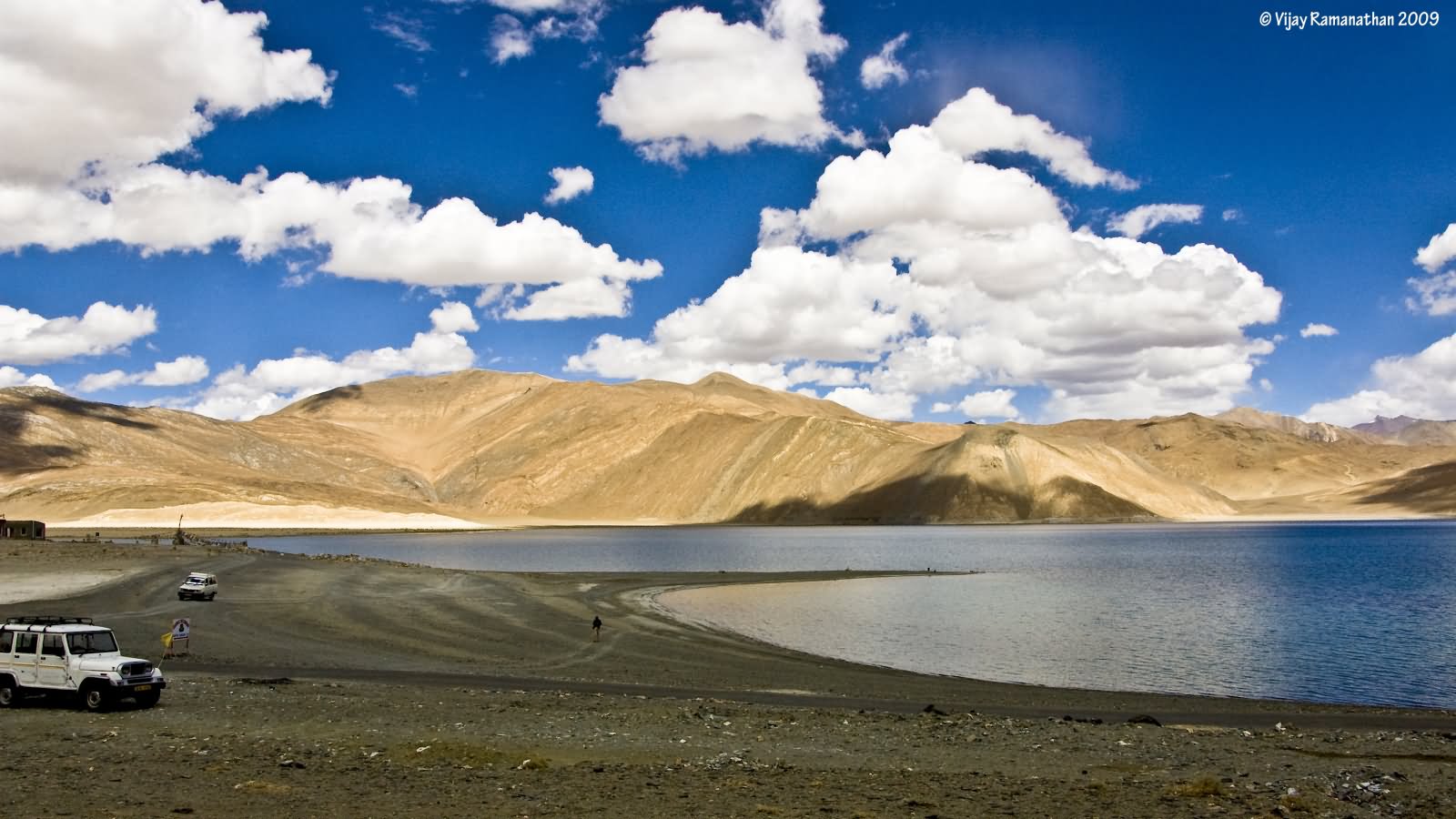 Pangong Tso Lake During Sunset Picture