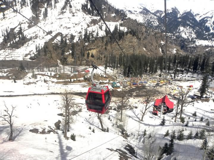 Ropeway In Solang Valley