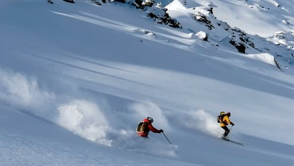 Skiing In Rohtang Pass Picture