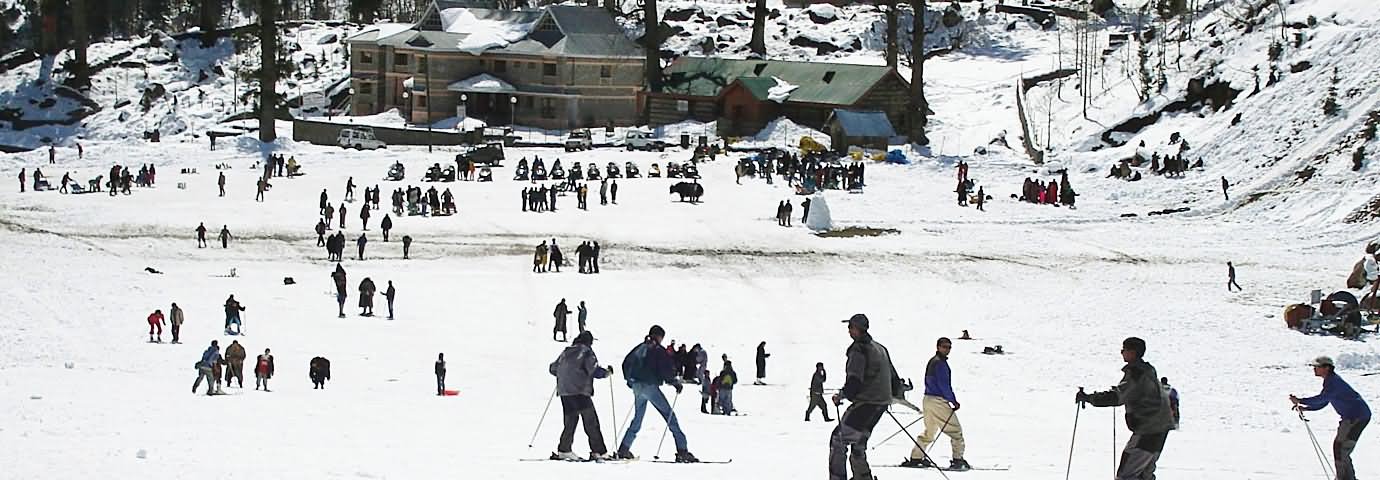 Skiing In Solang Valley, Manali