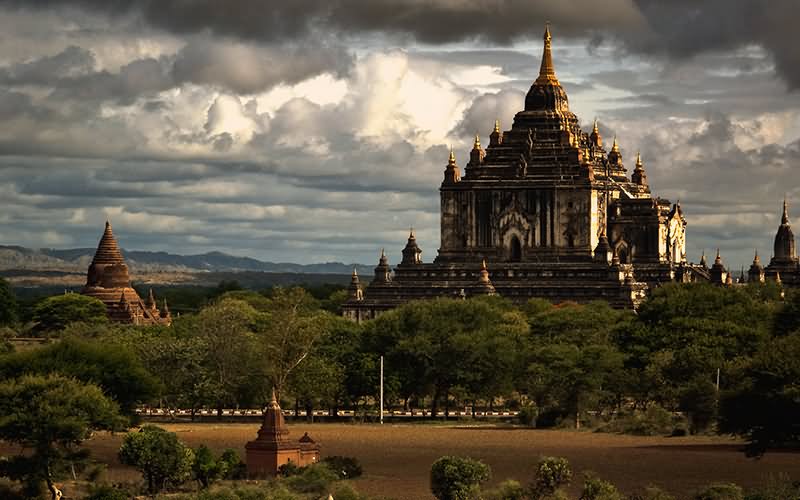 Sunset View Of The Thatbyinnyu Temple, Myanmar