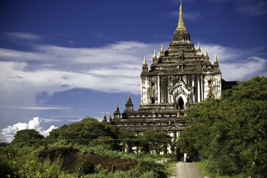 Thatbyinnyu Temple In Bagan, Myanmar Beautiful Picture