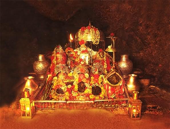 Vaishno Devi Temple Inside Picture