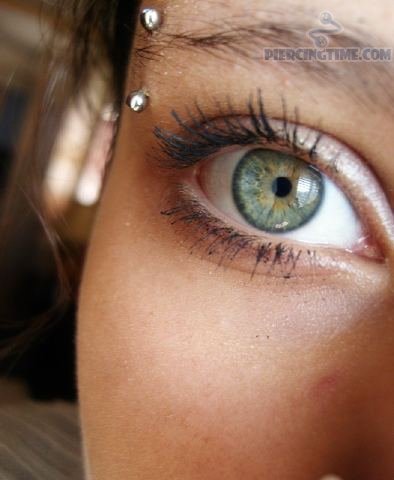 Curved Cat Eye Piercing For Girls