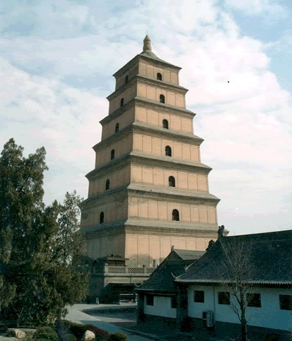 Giant Wild Goose Pagoda, Xian