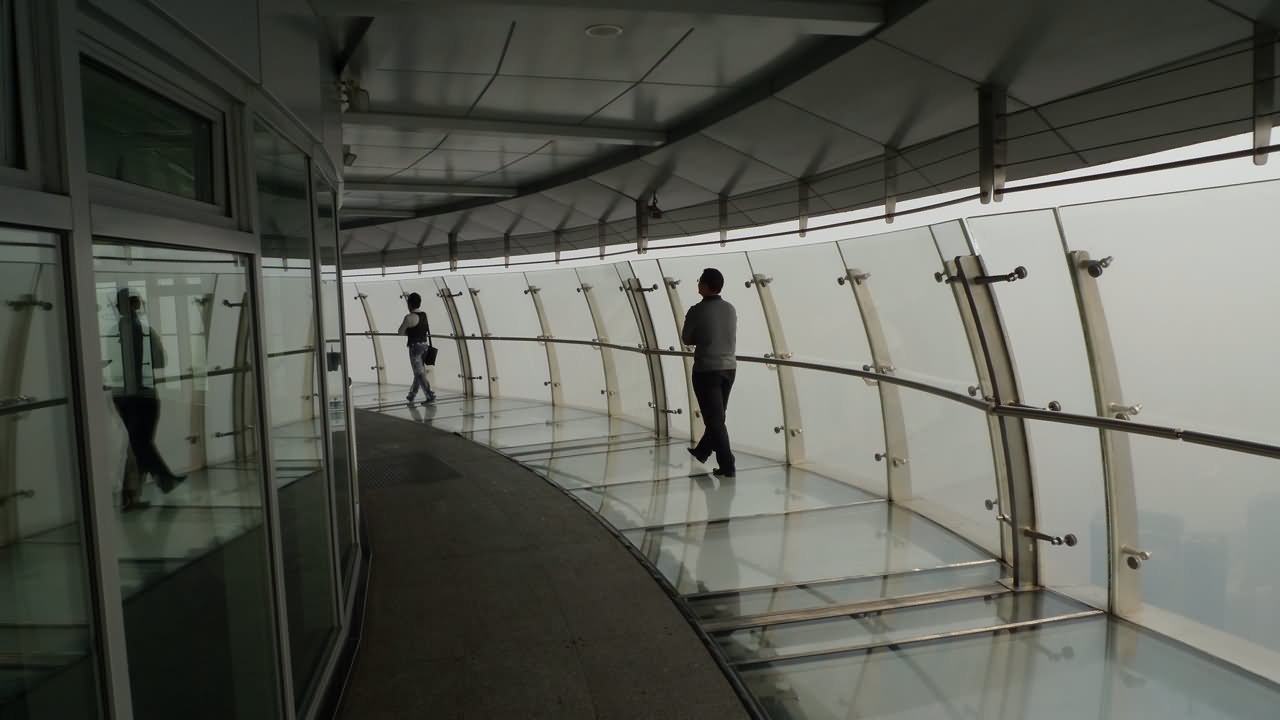 Walk On Glass Floor Inside The Oriental Pearl Tower, Shanghai