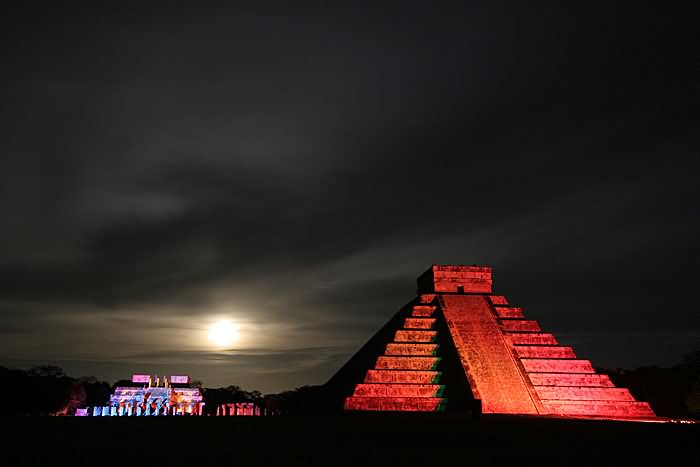 Adorable Red Lights On The El Castillo At Night