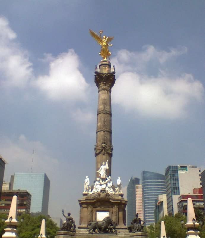 Column Of The Angel Of Independence In Mexico City