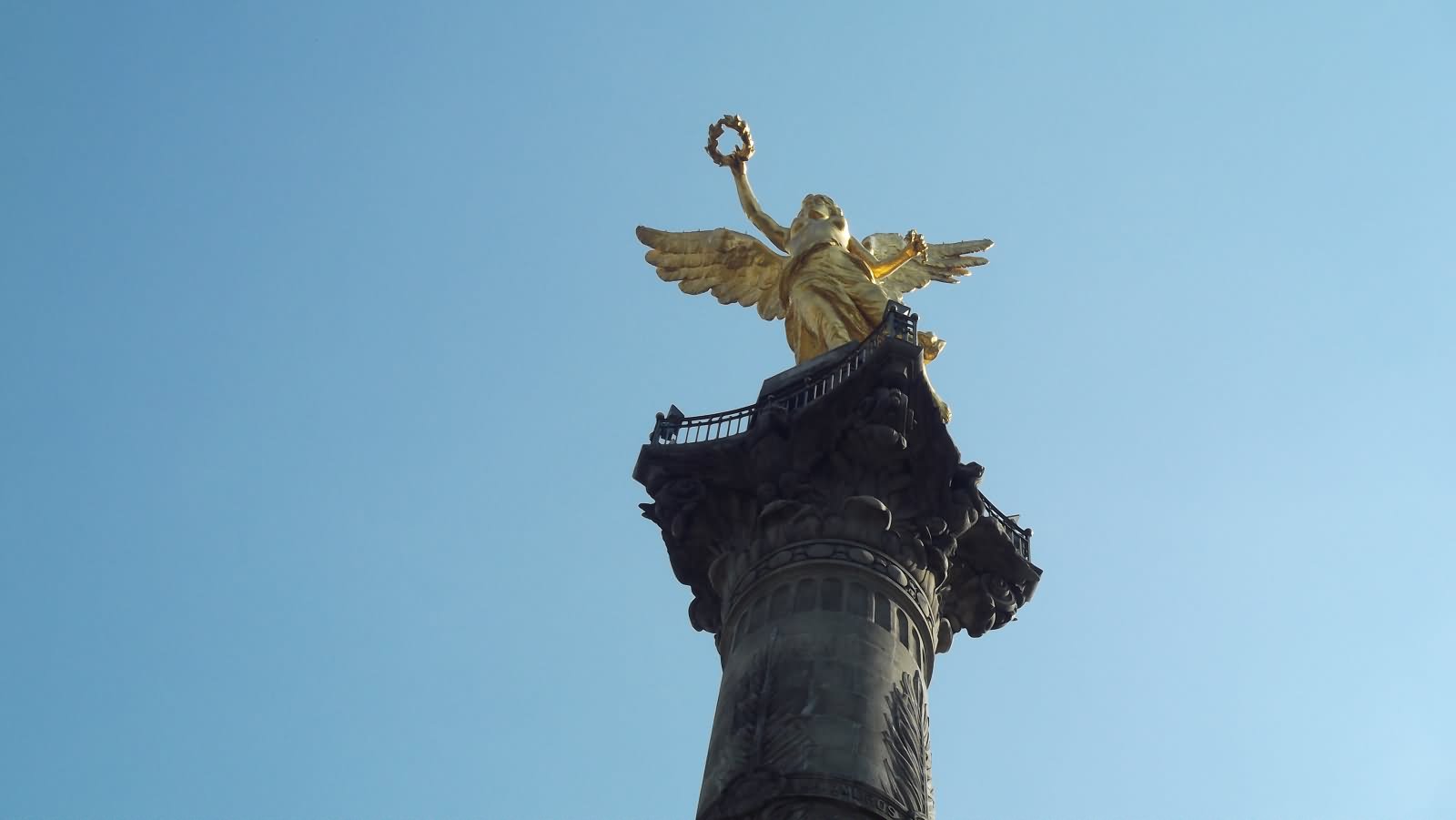 The Angel Of Independence Statue From Below