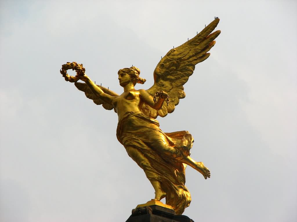 The Golden Angel Of Independence Along The Paseo de la Reforma, Mexico City