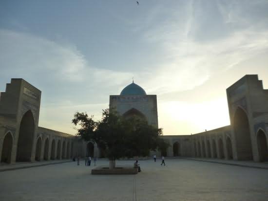 The Po-i-Kalyan Mosque During Sunset Picture