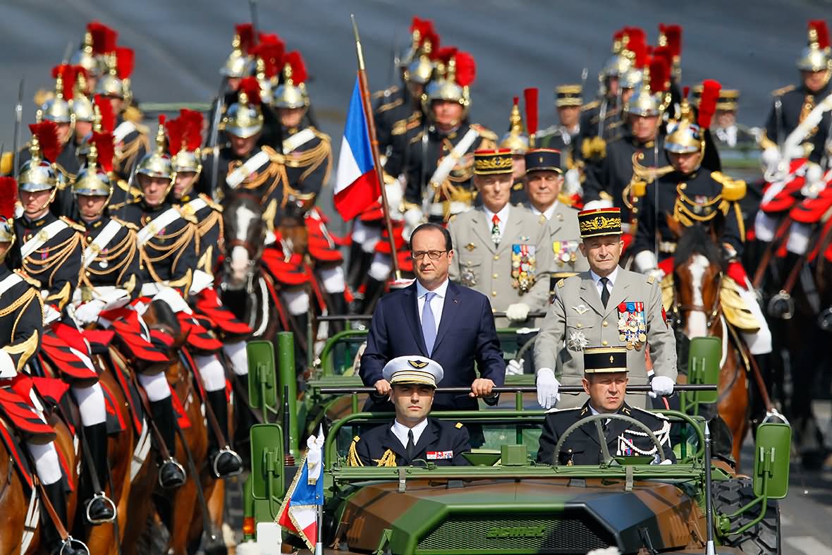 Francois Hollande Join The Bastille Day Parade