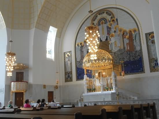 Main Altar Inside The Kirche am Steinhof