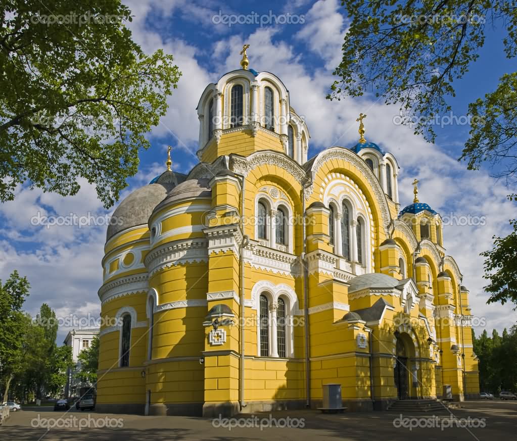 Side View Image Of The St Volodymyr's Cathedral