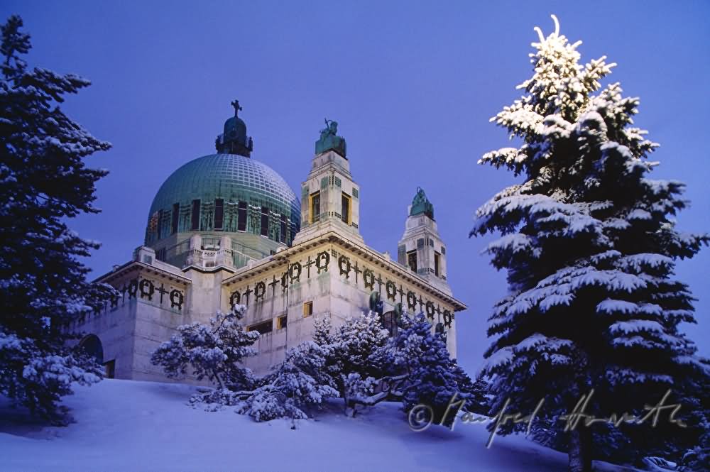 The Kirche am Steinhof With Snow During Winters