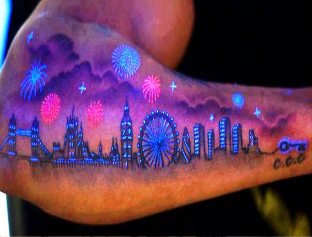 Black Light Tattoo On Man Right Sleeve