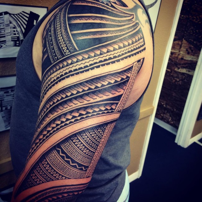 Grey And Black Samoan Tattoo On Half Sleeve