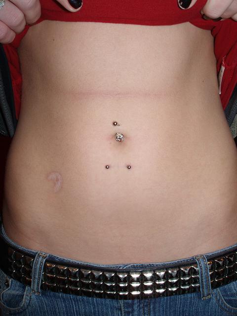 Horizontal Navel Piercing For Girls