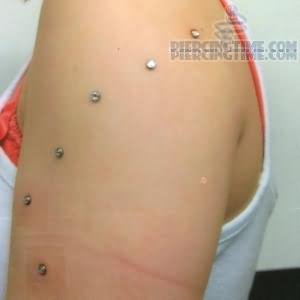 Microdermals Shoulder Piercing For Girls