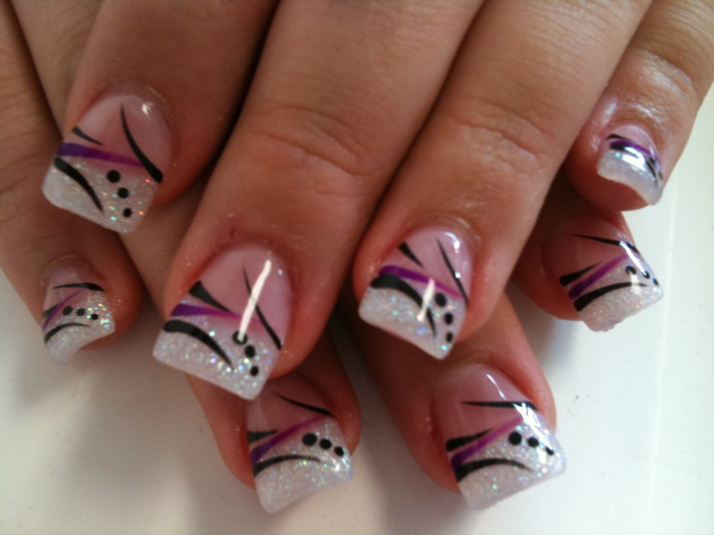 55 Most Amazing Black And White Nail Art Design Ideas