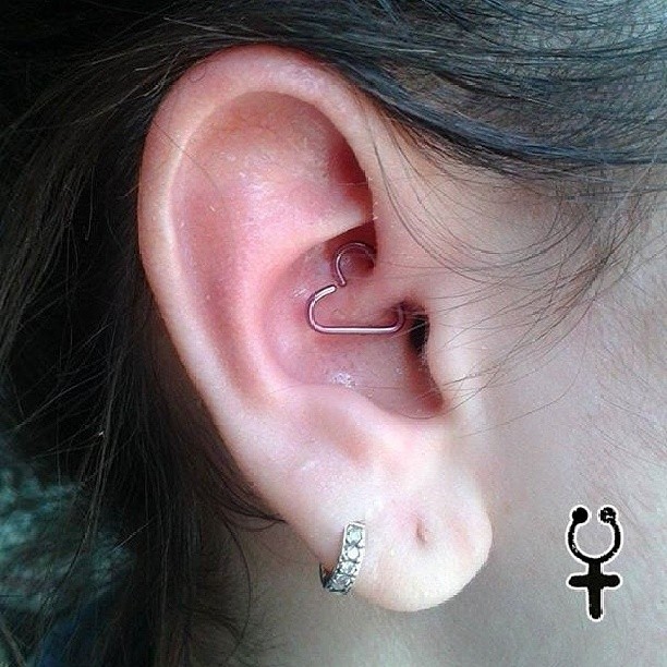 Amazin Right Ear Heart Daith Piercing