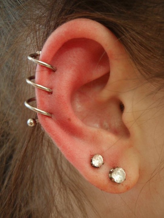 Amazing Dual Lobe And Ear Spiral Piercing