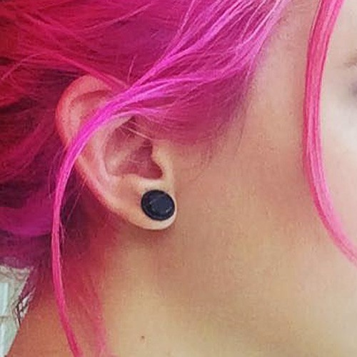 Black Gauge Stretched Lobe Piercing For Women