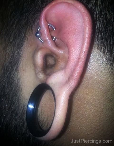 Orbital And Stretched Lobe Piercing