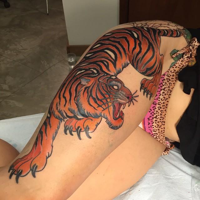 Chris Nunez Tiger Tattoo On Right Thigh