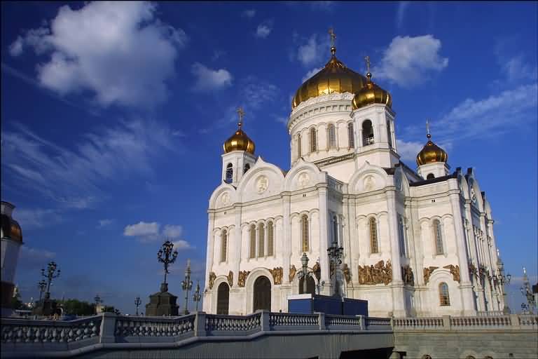 Beautiful Side View Of The Cathedral Of Christ The Saviour