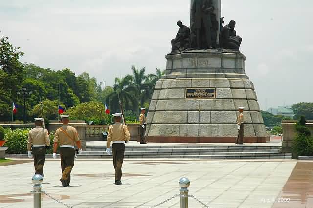 Guards Near Rizal Monument In Rizal Park