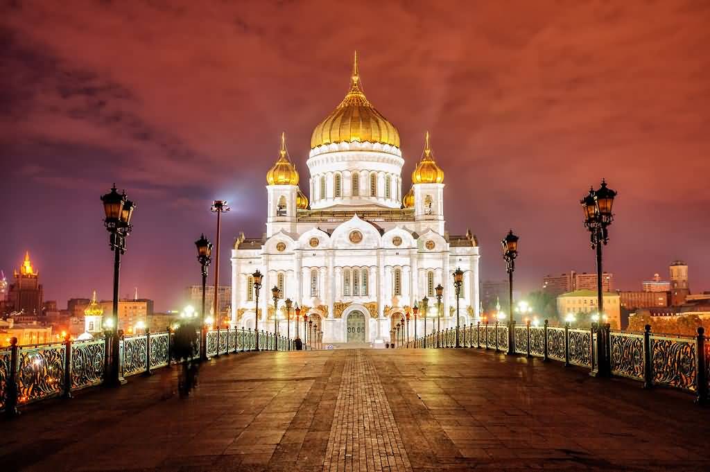 Incredible Night View Of The Cathedral Of Christ The Saviour