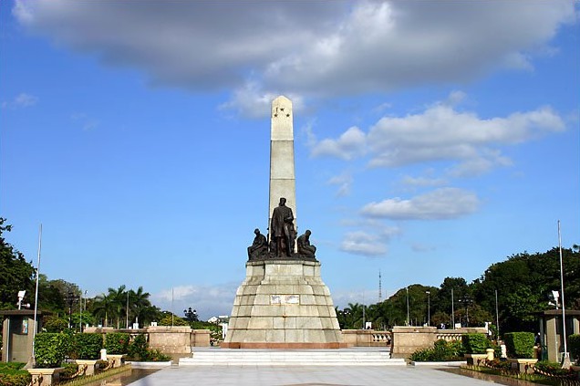 Rizal Monument View In Rizal Park