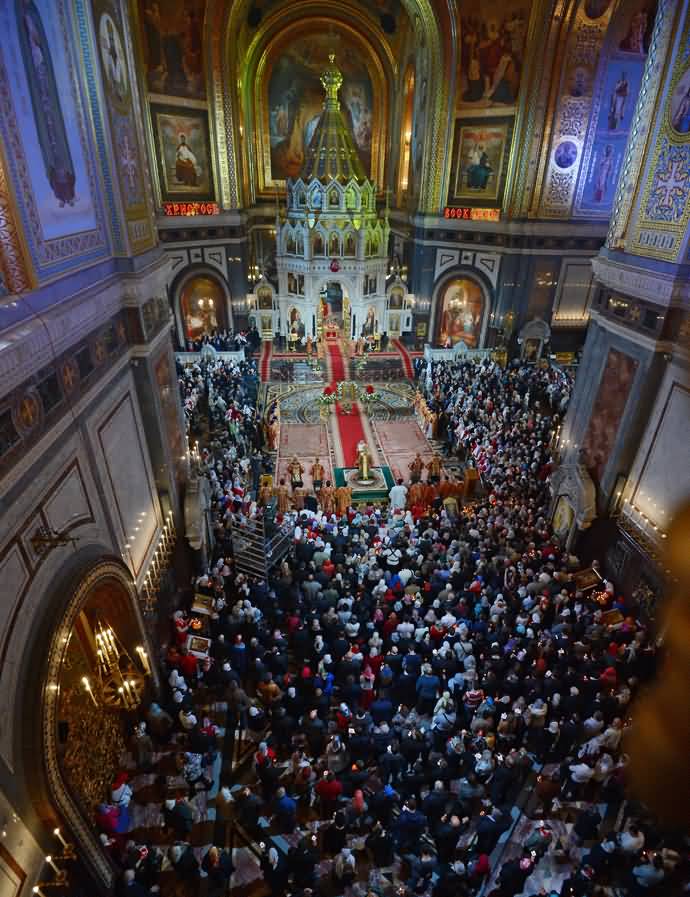 Service Mass Gatheing Inside The Cathedral Of Christ The Saviour