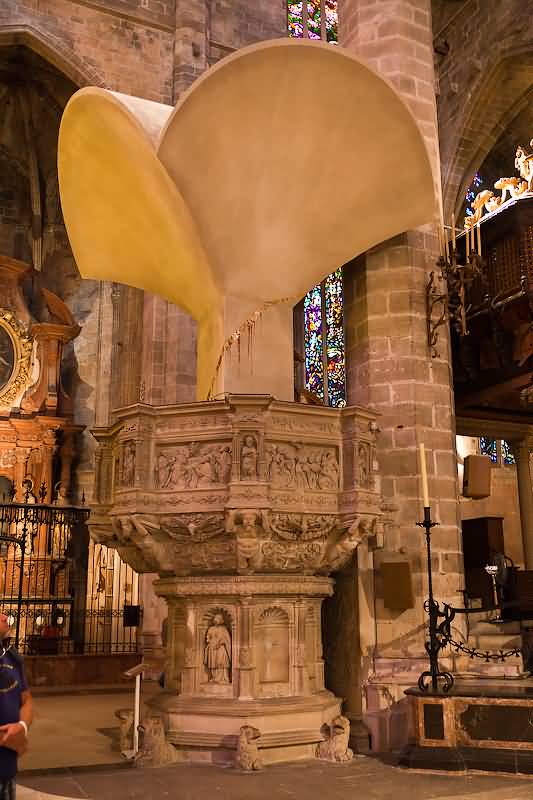 Amazing Architecture Inside The Palma Cathedral