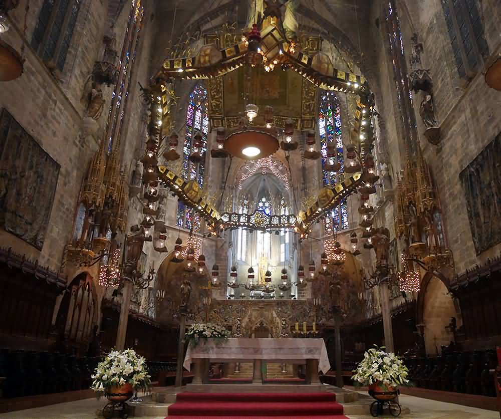 Amazing Interior Of The Palma Cathedral In Mallorca, Spain